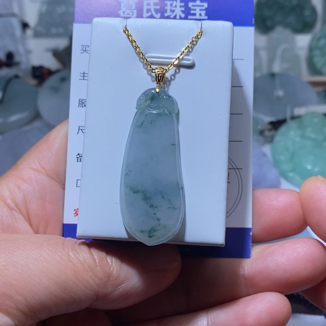 翡翠颈饰未镶嵌翡翠30