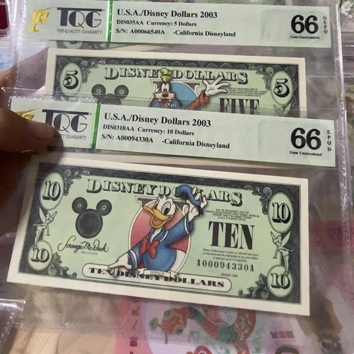 纸币2003年米老鼠纪念钞一套3张