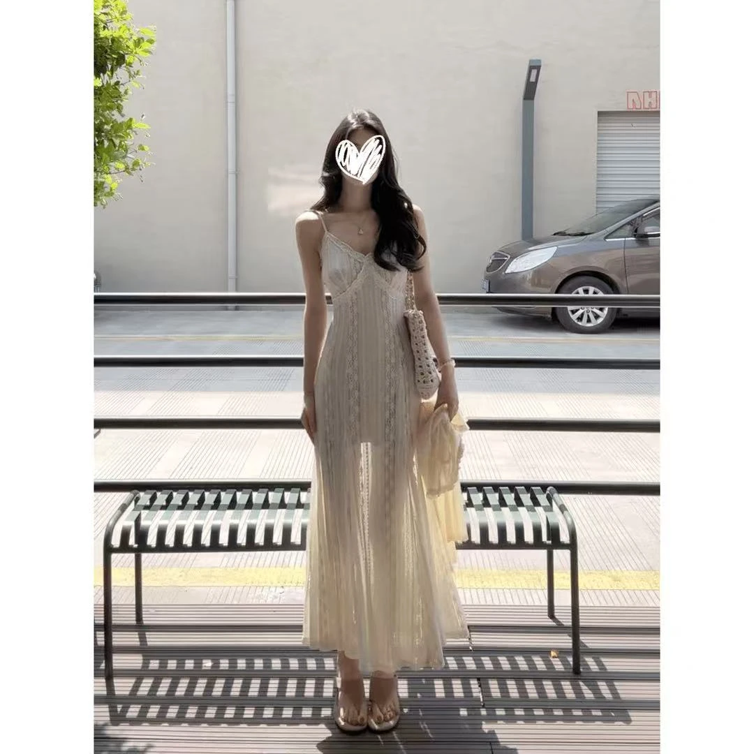 【6-8运补】高级感吊带连衣裙女夏季新款显瘦修身气质设计感长裙