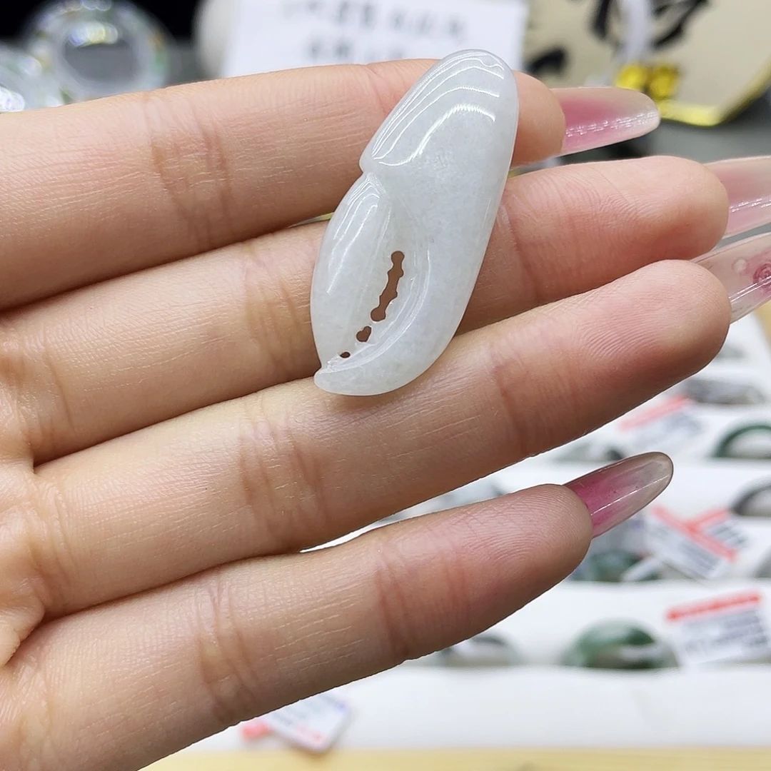 翡翠未镶嵌戒指吊坠