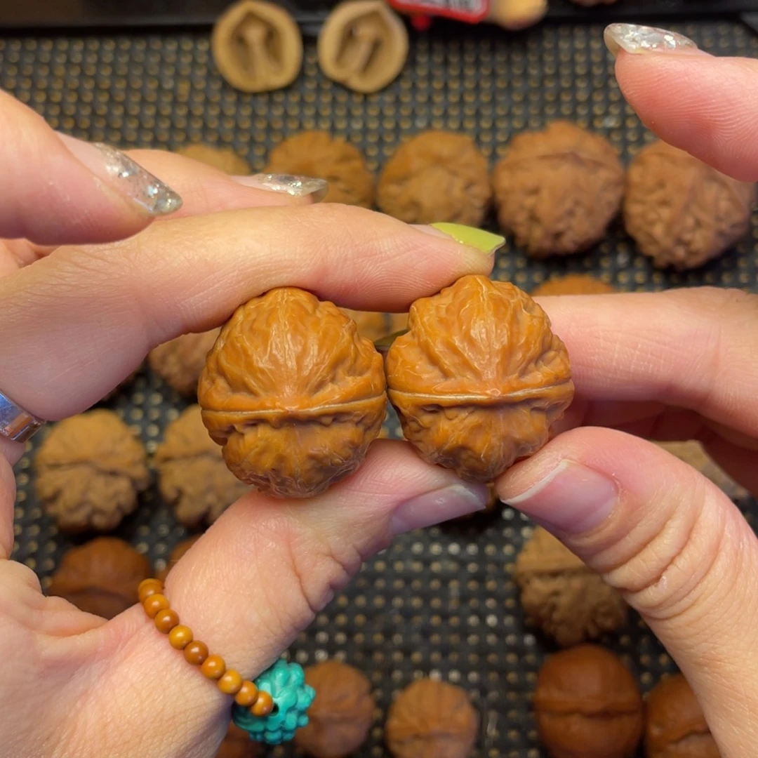 文玩核桃吊坠28尺全品矮桩小海豚0001