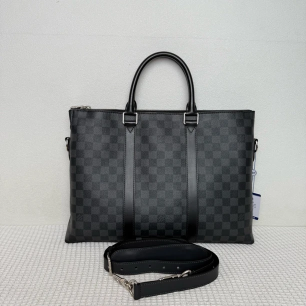 99新 LouisVuitton/路易威登 5844/时尚经典黑棋盘格公文包