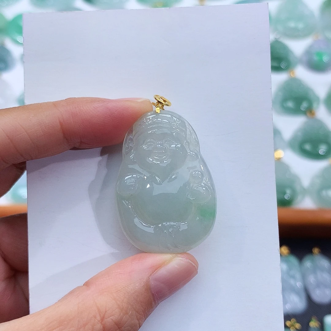 翡翠18K金镶嵌颈饰翡翠吊坠