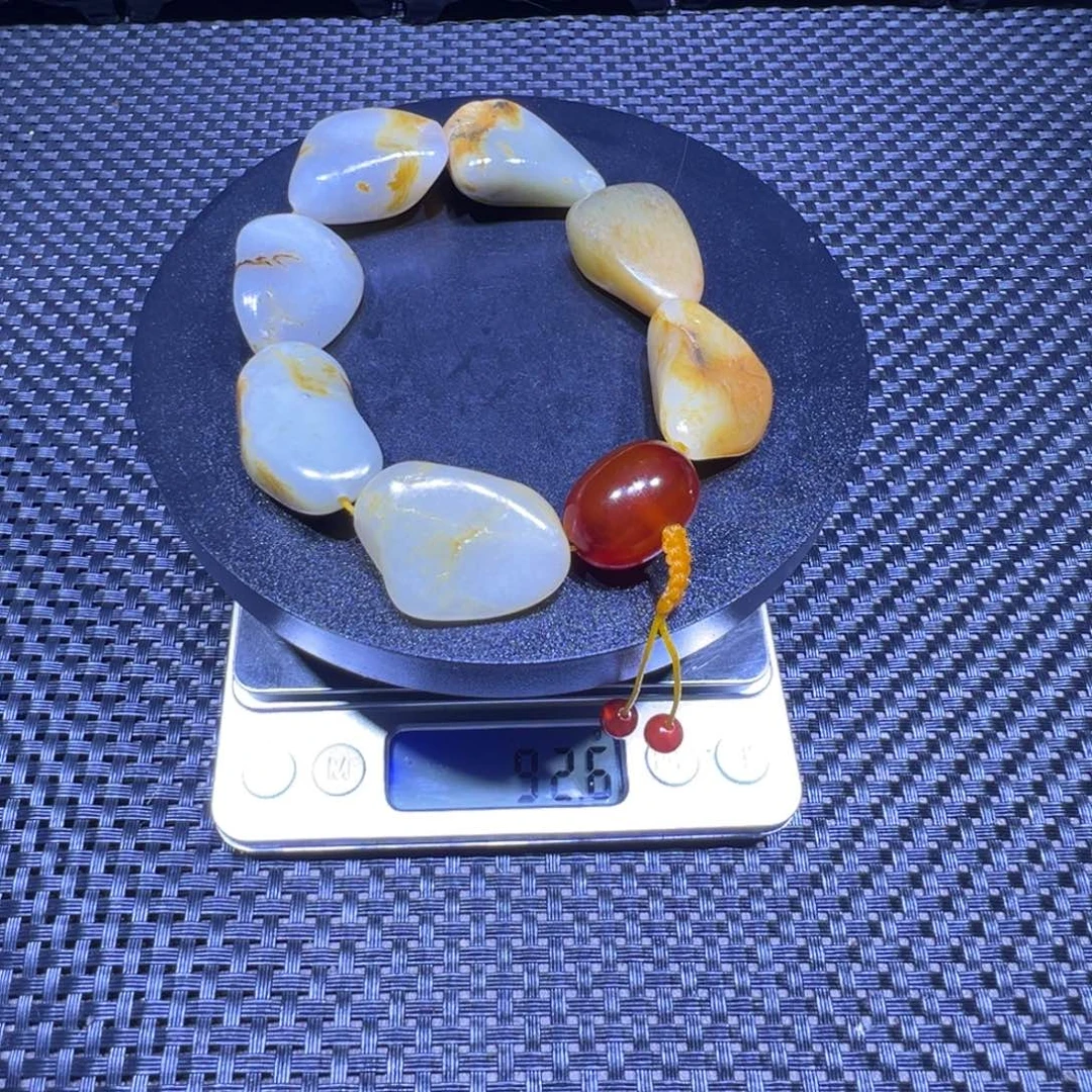 吊坠(不含链)未镶嵌和田玉（子料）92