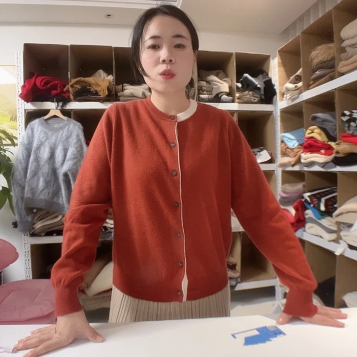 红色开衫纯山羊绒假一赔三