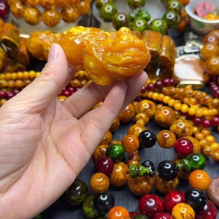 松木琥珀木文玩手串