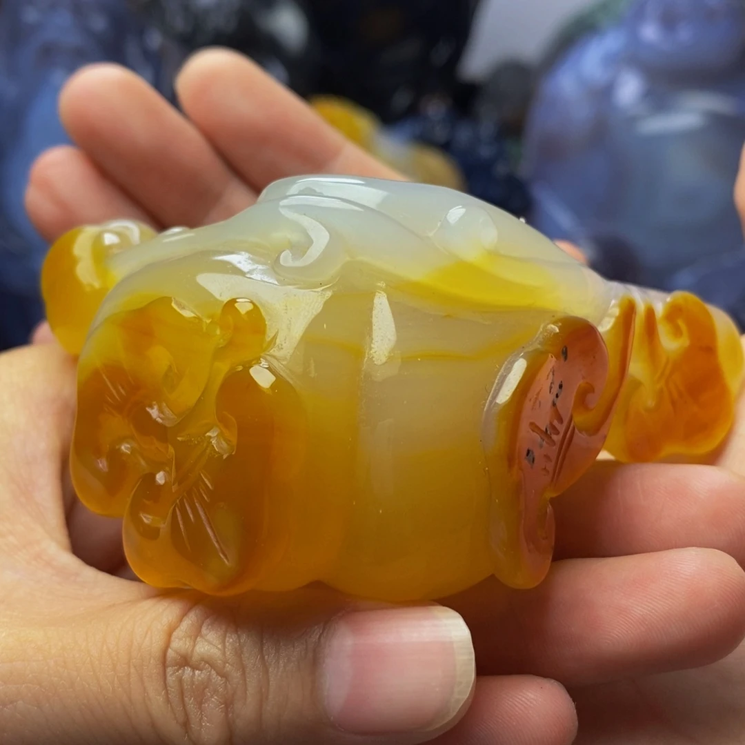 玛瑙/玉髓把件未镶嵌