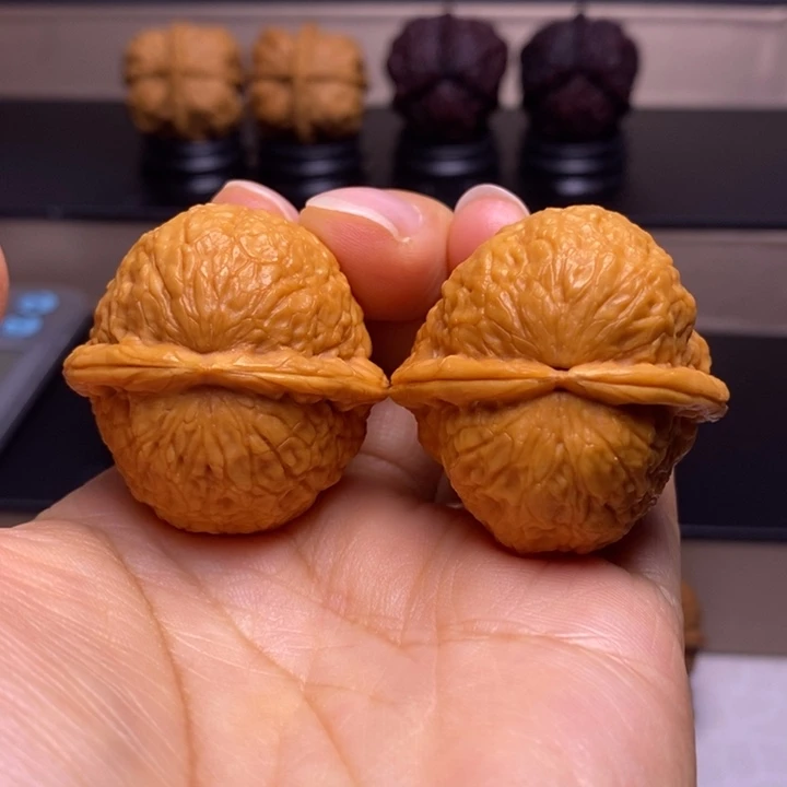 把件文玩核桃太阳系元宝26