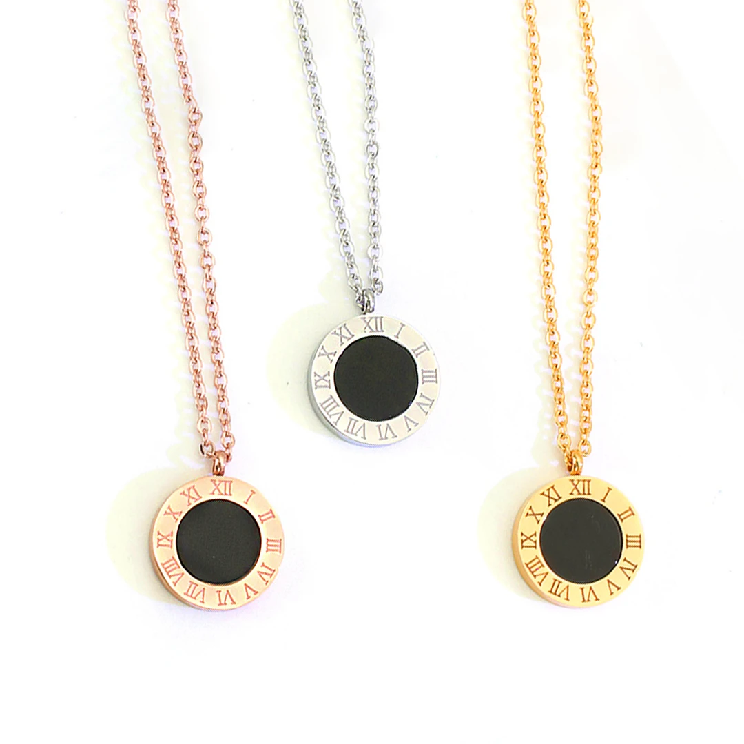 铜合金亚克力吊坠 锁骨链字母罗马字玫瑰金项链简约气质饰品轻奢