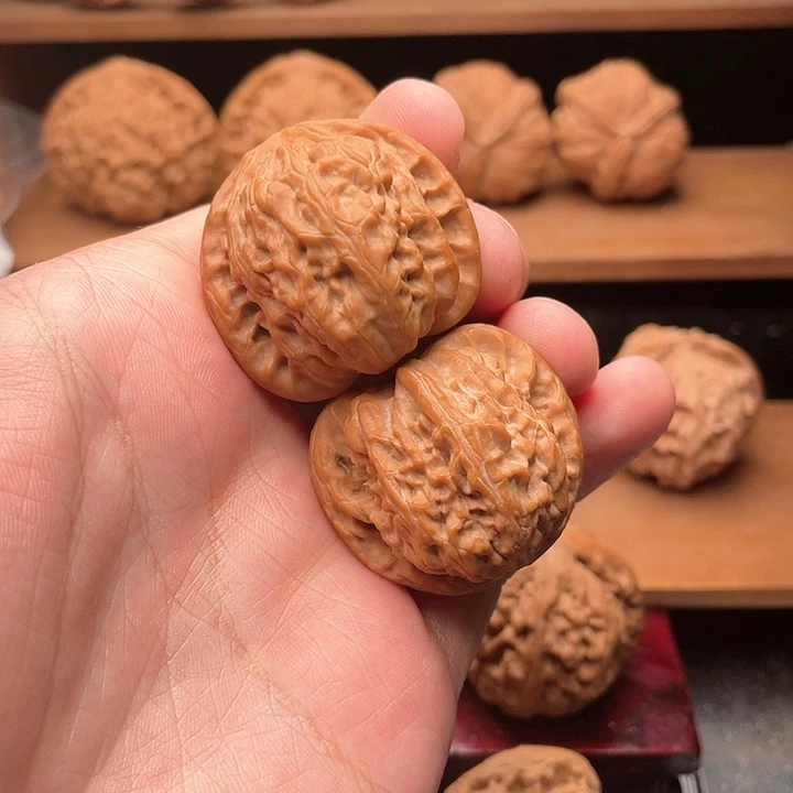 吊坠文玩核桃葵****爷37毕业白狮子