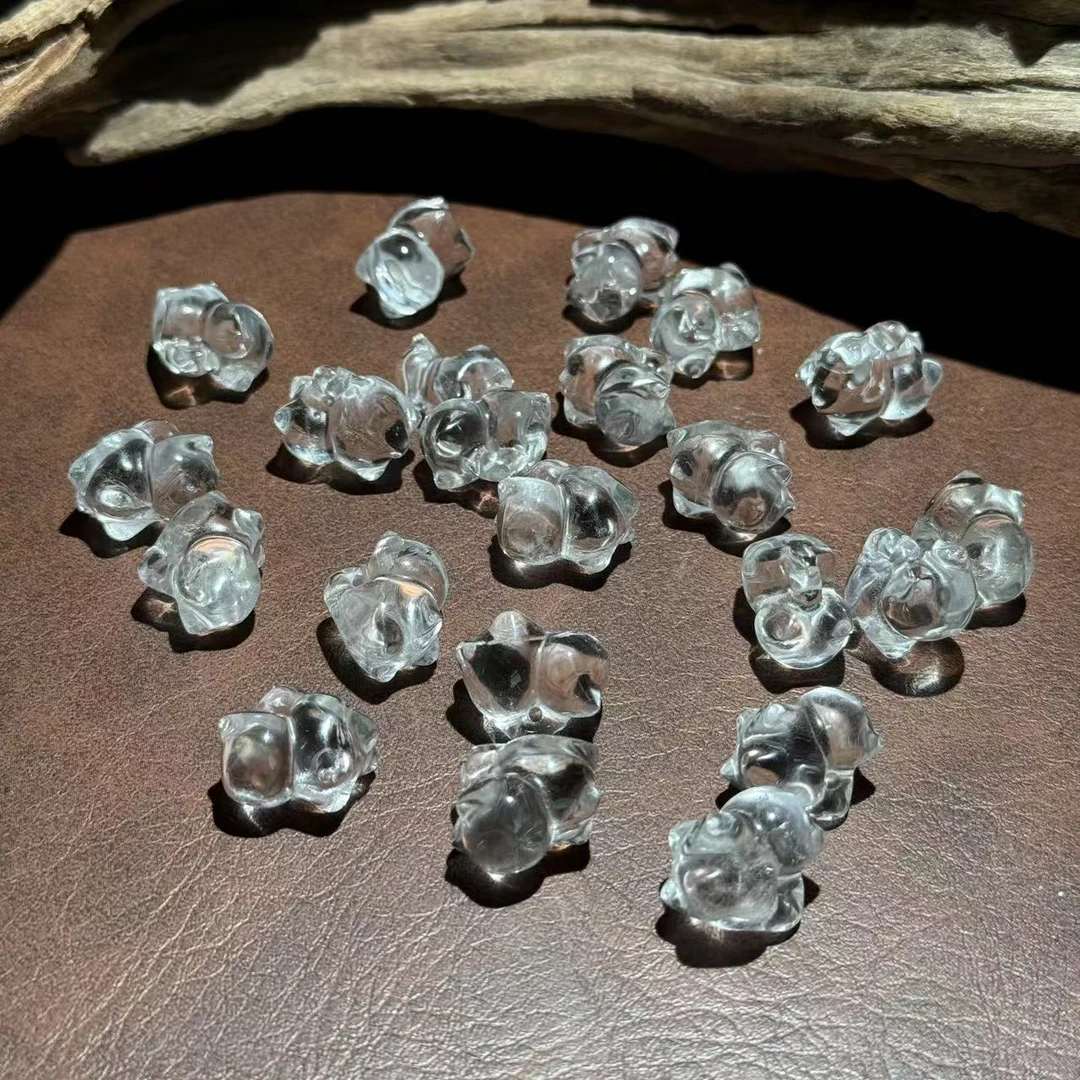 【与帅珠宝】白水晶雕刻吊坠 D022702-多样性发其一