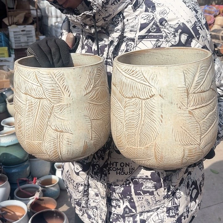 红陶颜色不挑芭蕉叶瑕疵两个口径19高度21