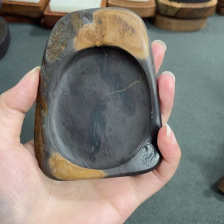 广东肇庆原石端砚