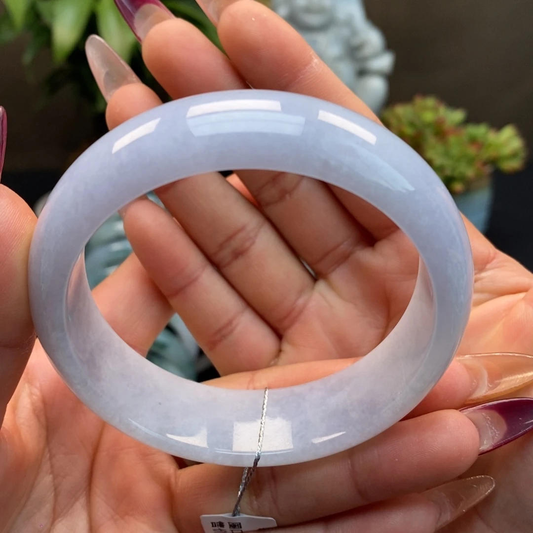 翡翠手镯未镶嵌天然