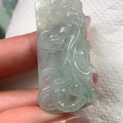 定制翡翠未镶嵌翡翠
