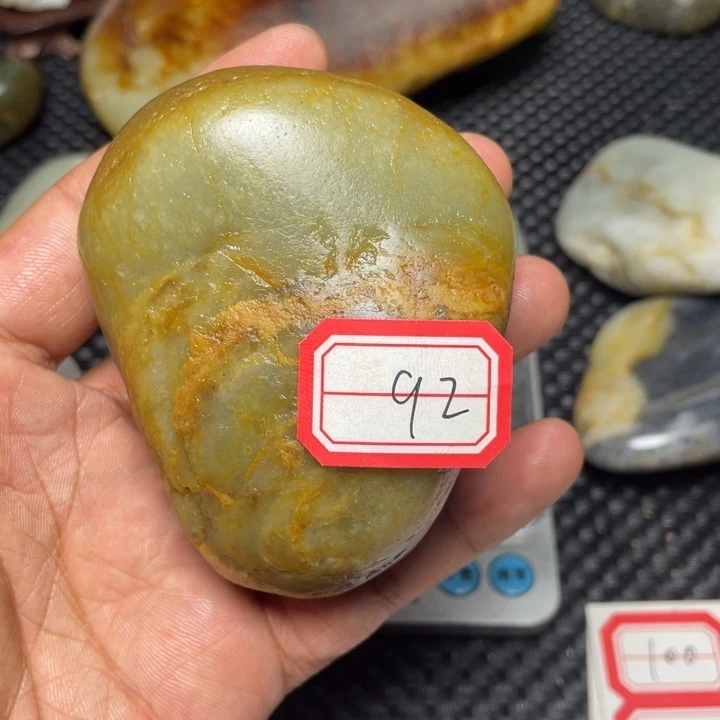 颈饰未镶嵌和田玉92