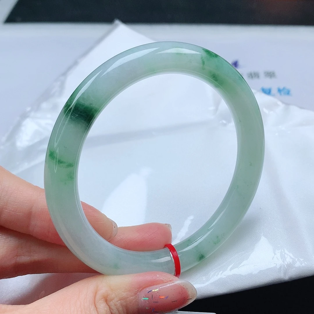 翡翠手镯（圆镯）未镶嵌57➕圆