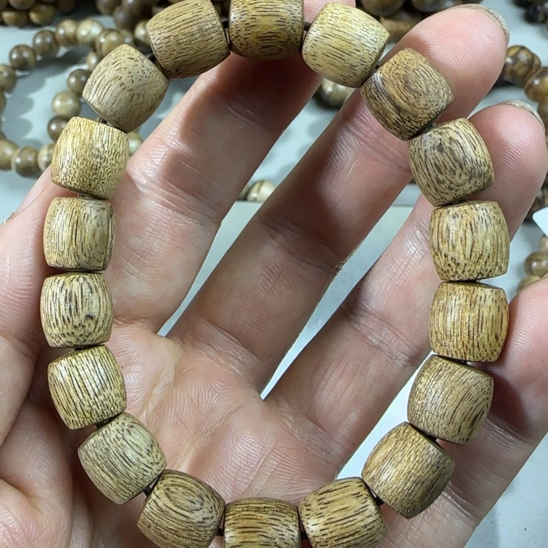 沉香沉香香囊文莱黑棋蛇皮纹1.2尺寸