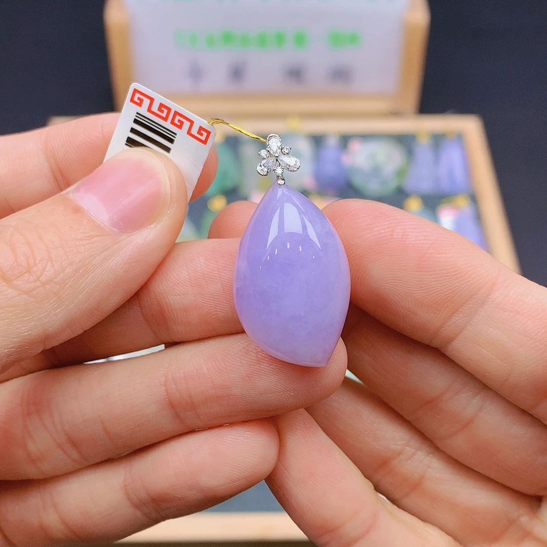 遇***鲤翡翠18K金镶嵌颈饰翡翠