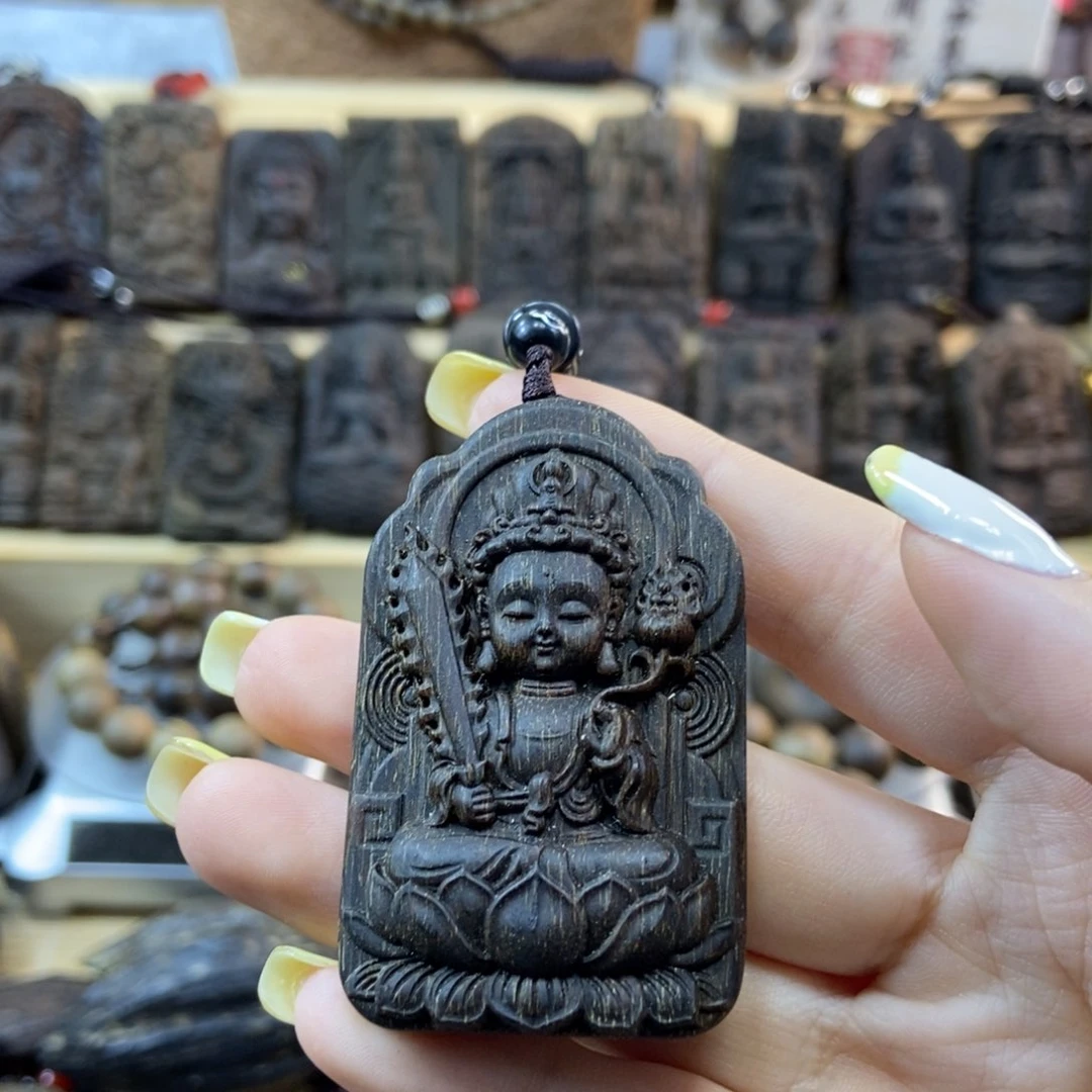 木老****虫文莱雕刻牌子一个