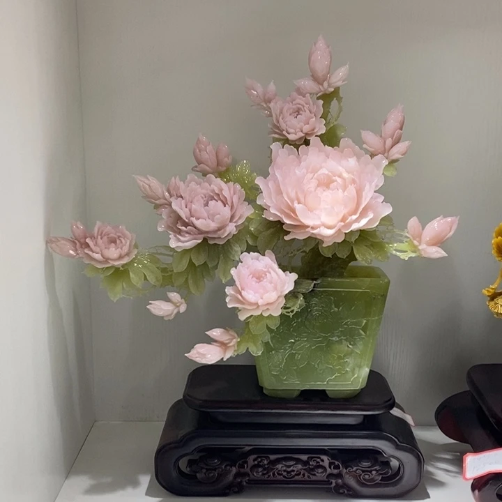 未镶嵌蛇纹石玉（覆膜）珠宝奇石