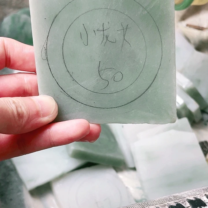 小***女定制石英质玉手镯50圈口