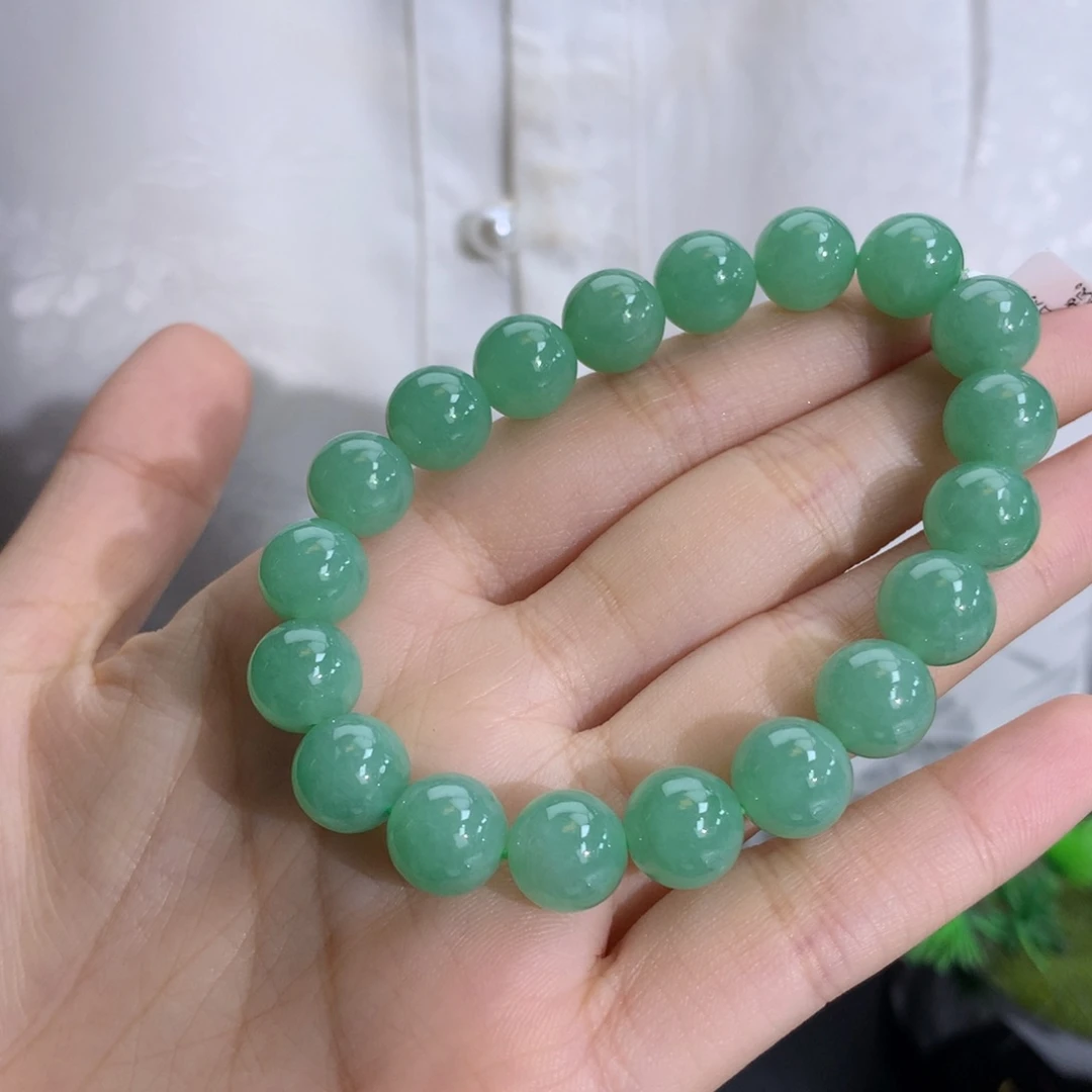 翡翠未镶嵌手串卡10冰润满绿