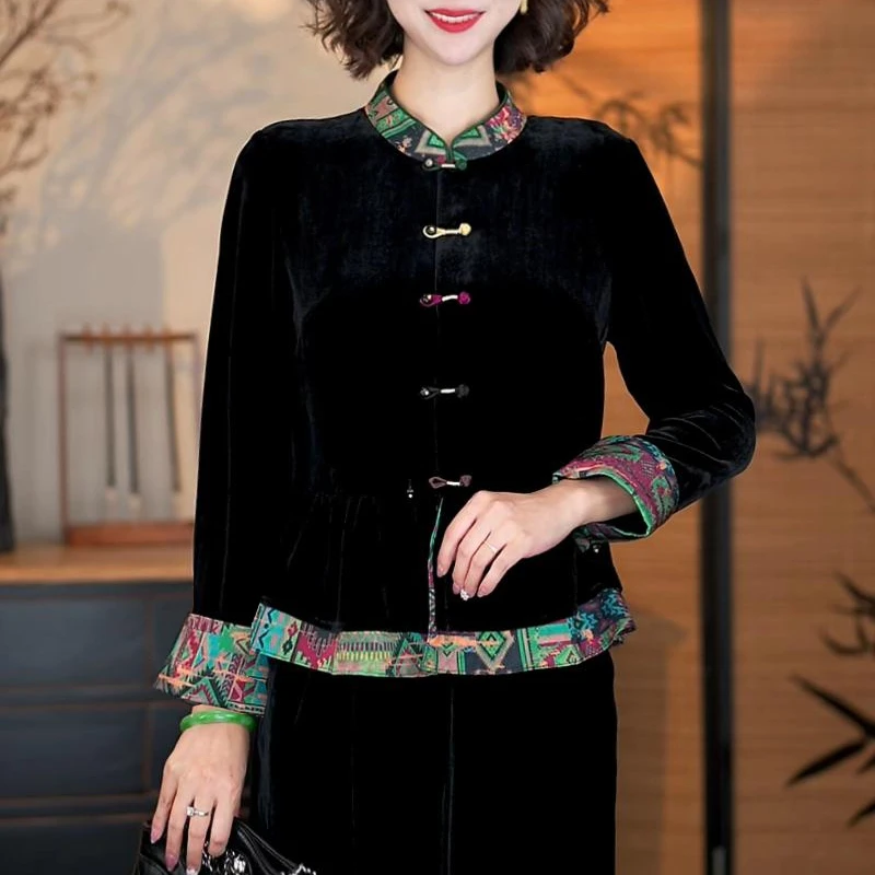 新中式高级感时尚丝绒衬衫单面穿秋季短外套2025显瘦气质盘扣上衣