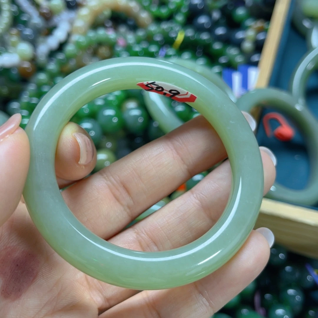 手链未镶嵌和田玉