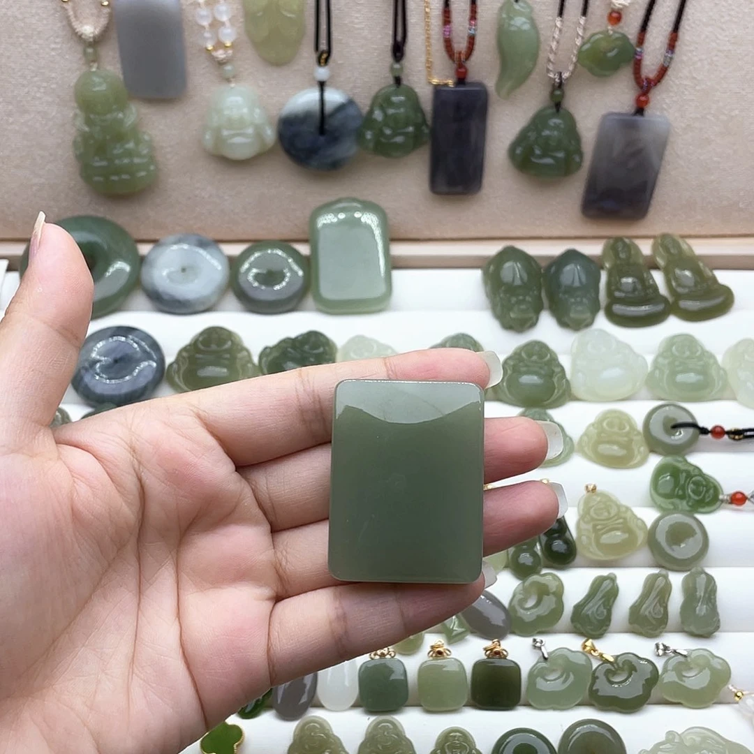 和田玉未镶嵌吊坠(不含链)