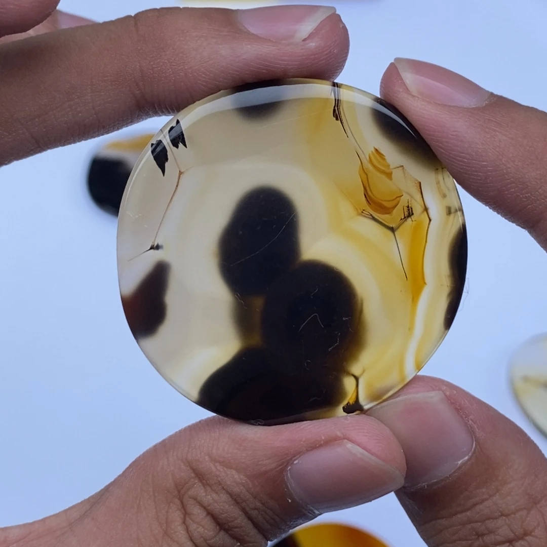 玛瑙/玉髓未镶嵌珠宝半成品