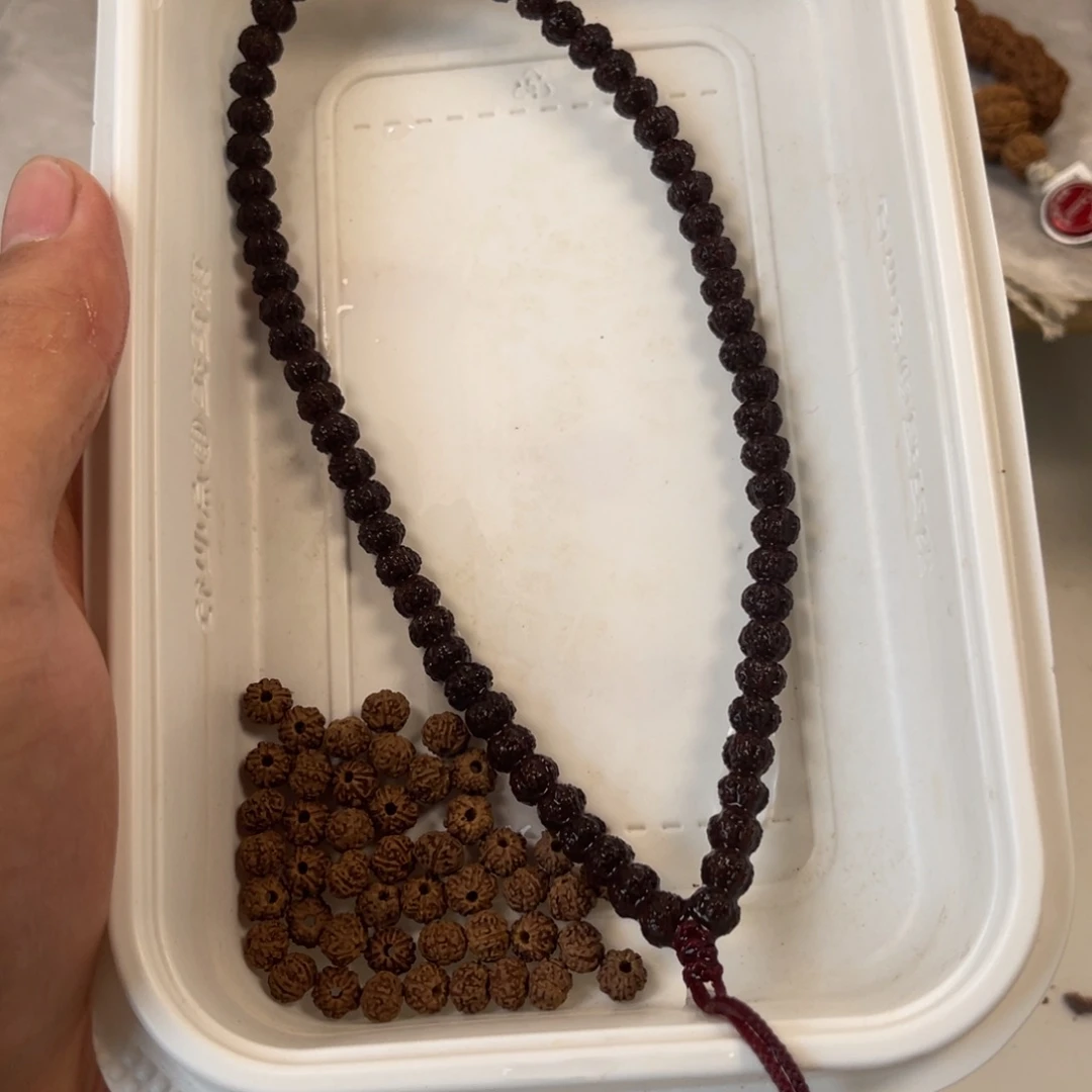 金刚菩提手串毕业的6+老树梅花109颗籽