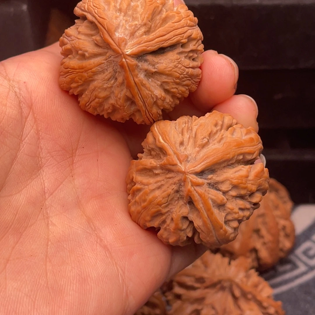 吊坠文玩核桃秦岭核桃65
