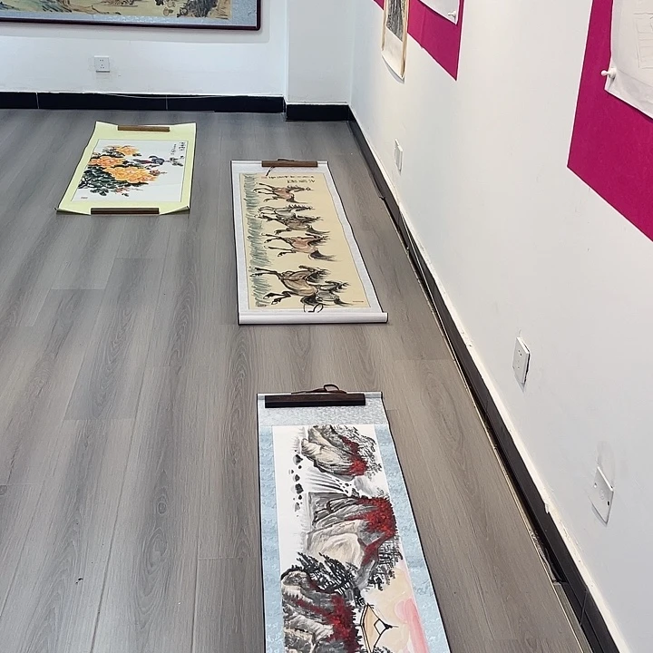 国画富水长流……………………