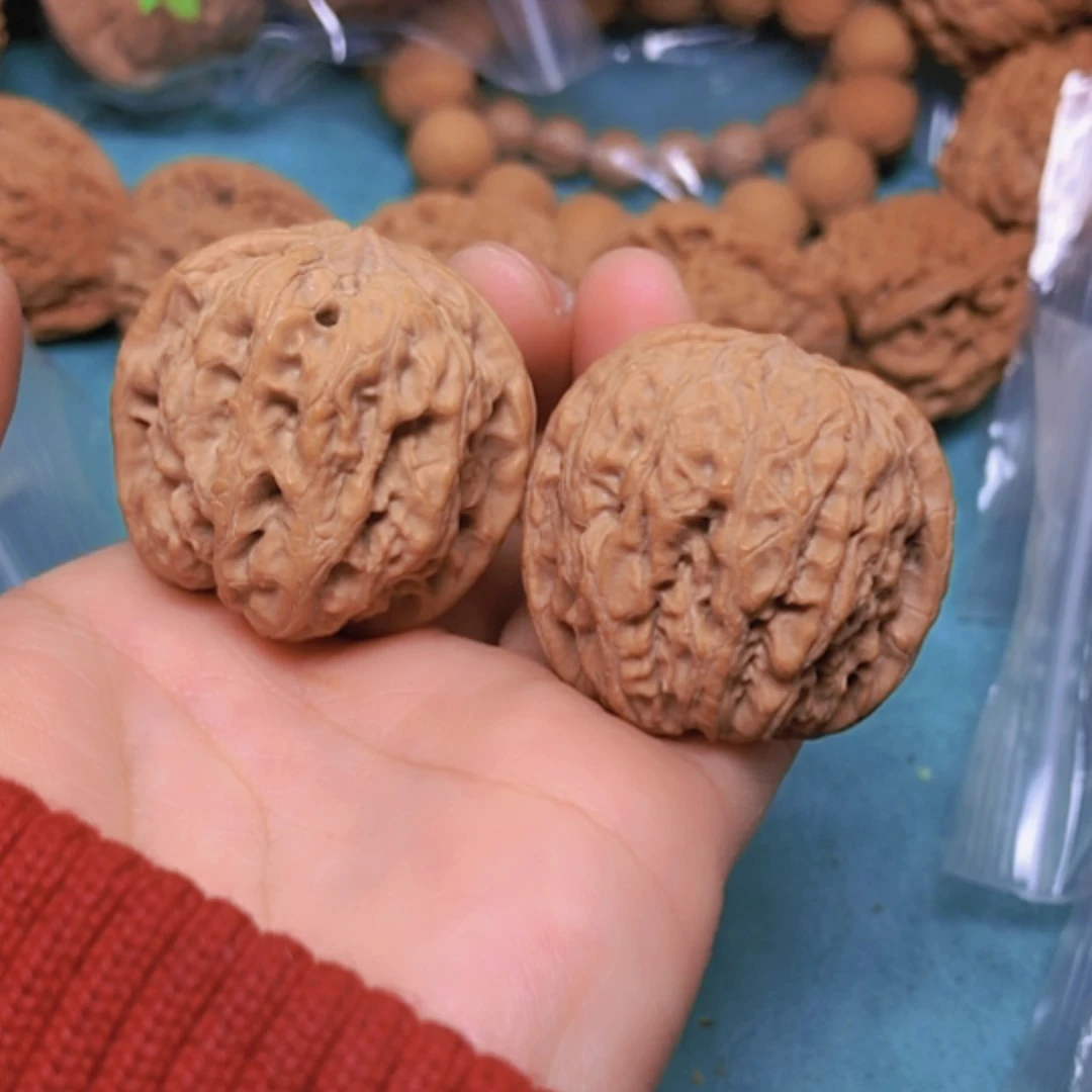 【闪购商品】摆件核桃36小众石墩