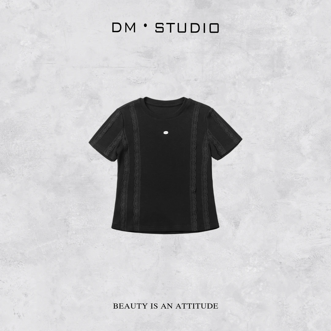 -DM•STUDIO/静雅精致感蕾丝拼边圆领小标短袖上衣T恤（16898）