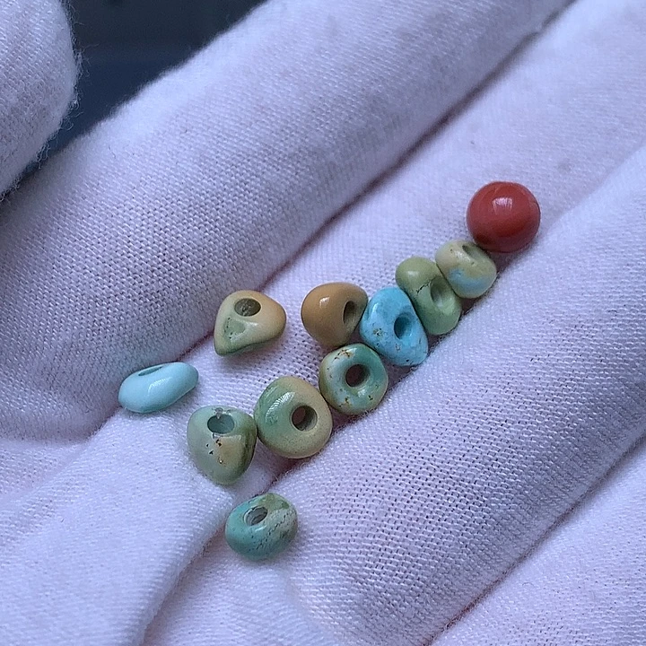 未镶嵌南红玛瑙珠宝奇石