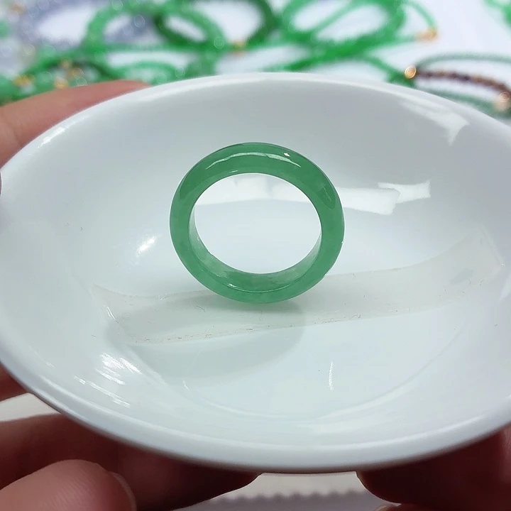 翡翠未镶嵌手链天然缅甸翡翠A货