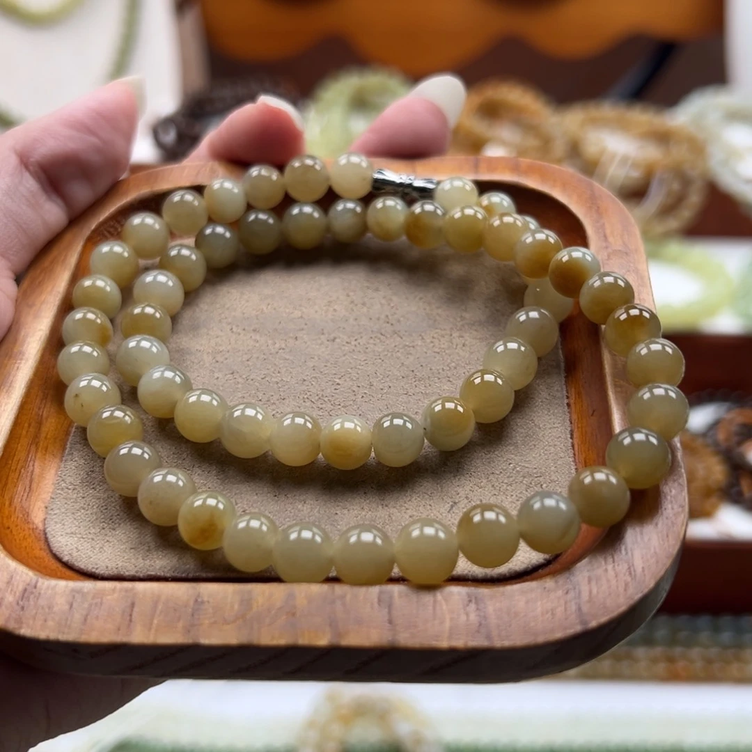 颈饰未镶嵌和田玉珠串8mm