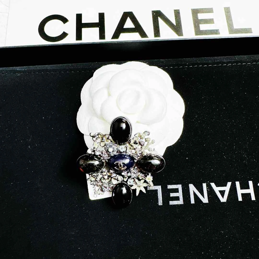 95新 Chanel/香奈儿 柚礼中古/香奈儿黑色雪花胸针CG501076