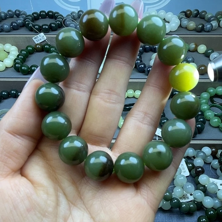 和田玉未镶嵌手链