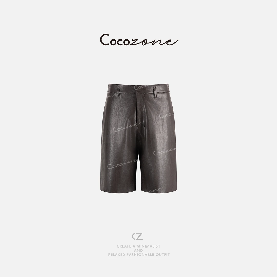 COCO ZONE刘一一  “可颂”垂坠感褶皱纹理皮质短裤 CD1A1346