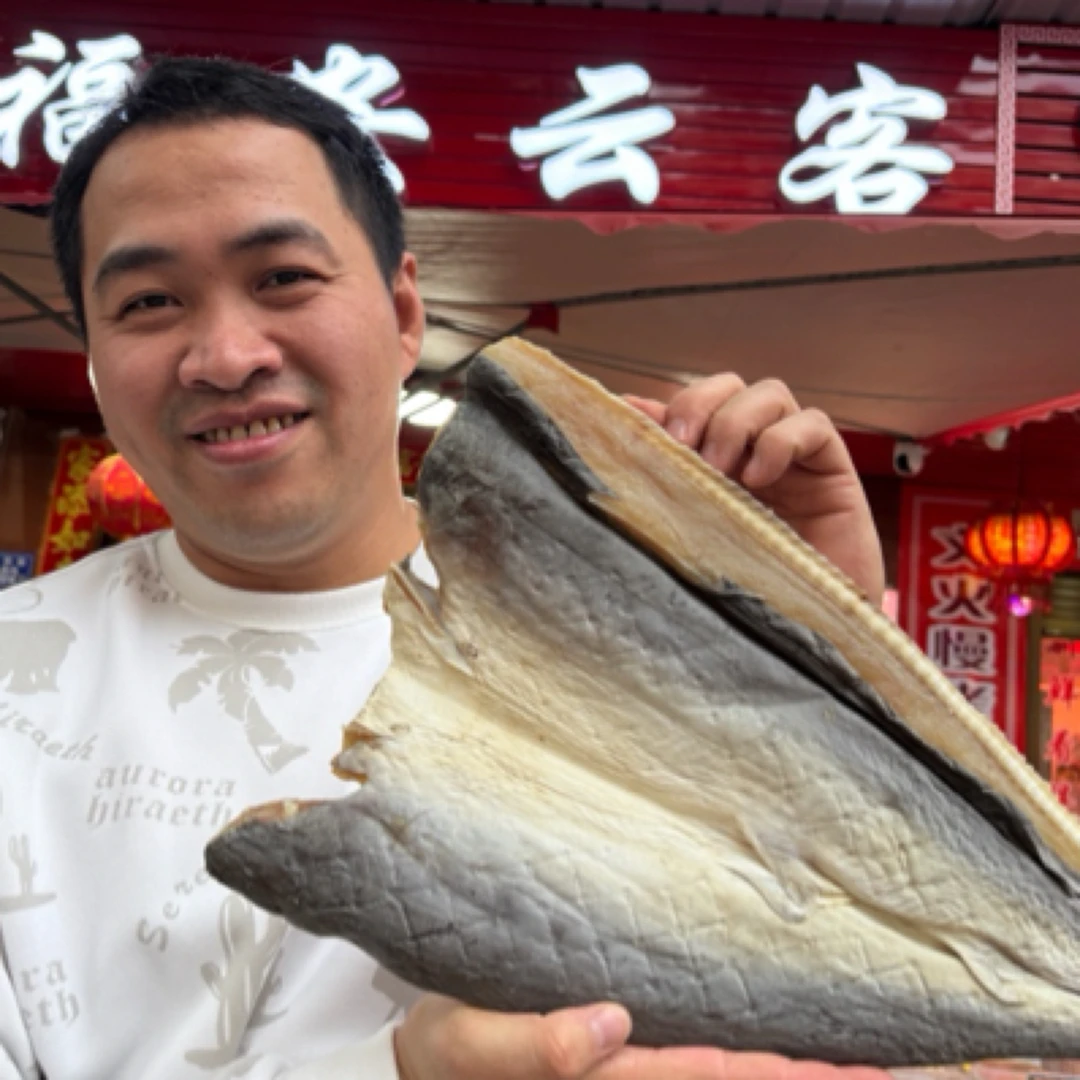 鲨鱼干优质青鲨干咸香下饭