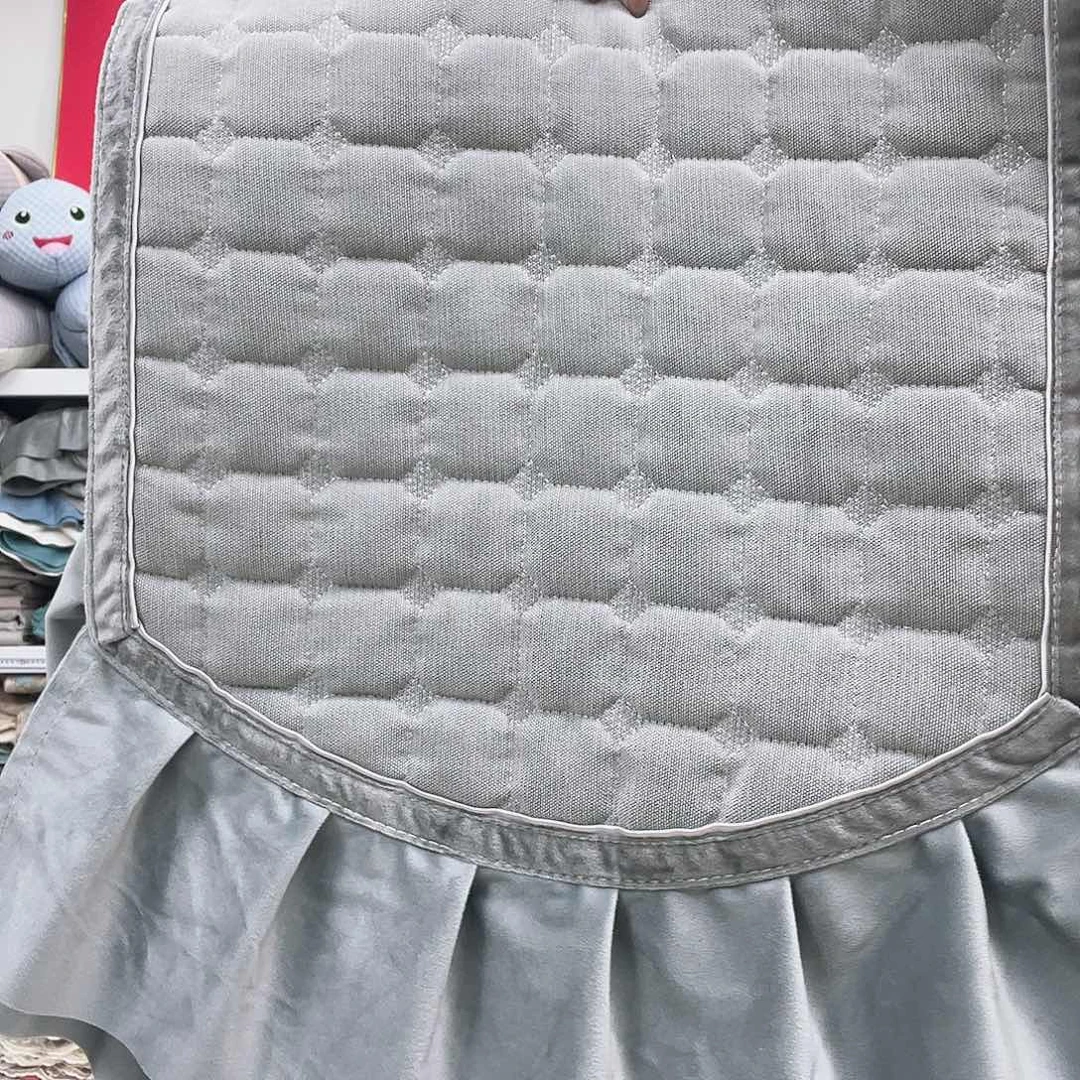雪尼尔快乐大本营在这里是