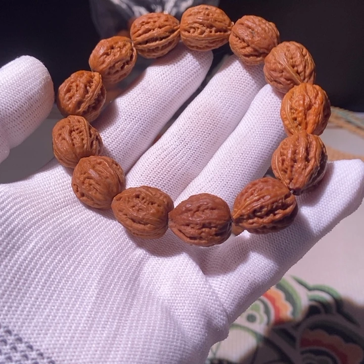 文玩核桃手串……14