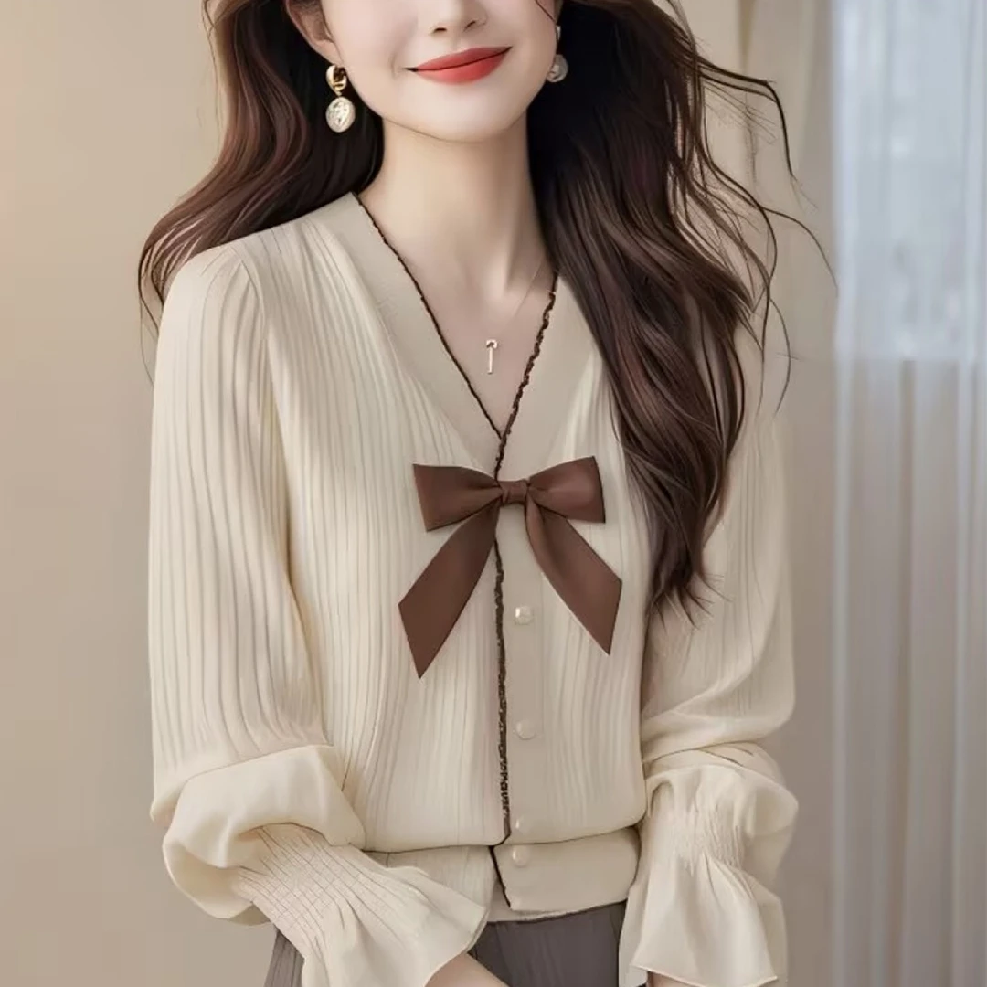2025秋冬新款小香风V领蝴蝶结针织开衫毛衣甜美宽松显瘦上衣女装