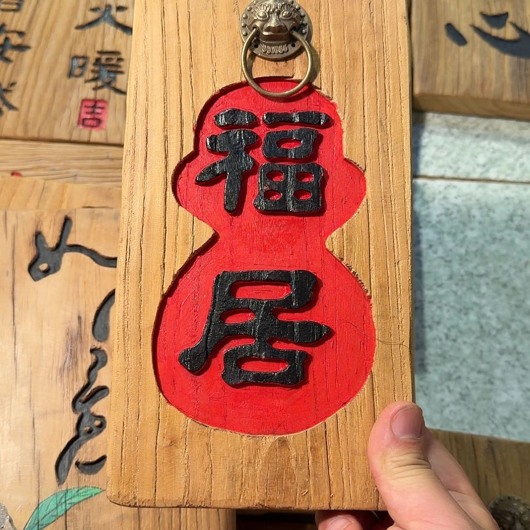 苹***果哈哈哈哈哈哈哈哈
