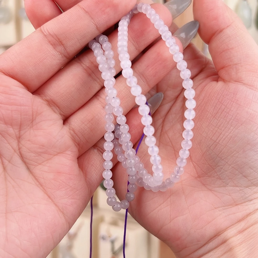 H****和田玉未镶嵌颈饰