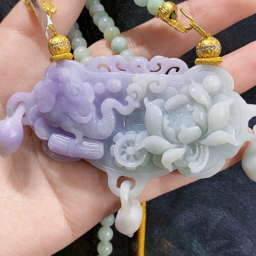 【闪购商品】翡翠未镶嵌颈饰吊坠