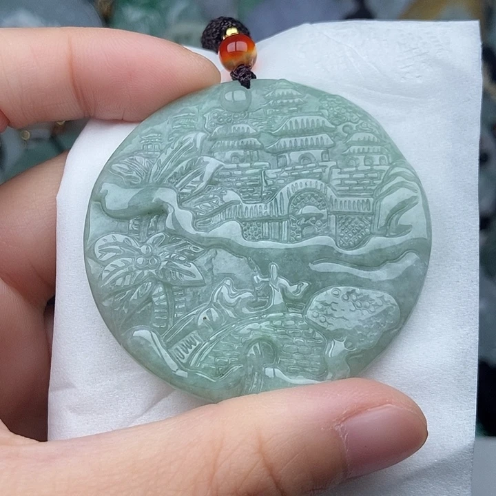 翡翠未镶嵌颈饰翡翠